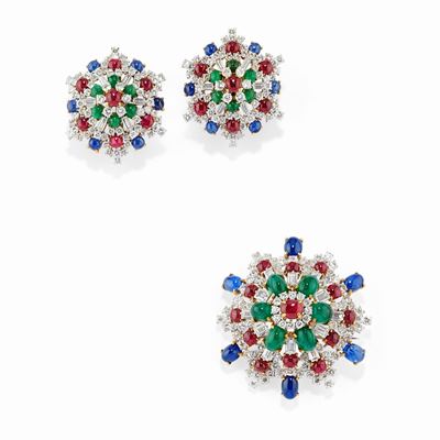 Demi parure con smeraldi, rubini e zaffiri in oro giallo 18k e platino