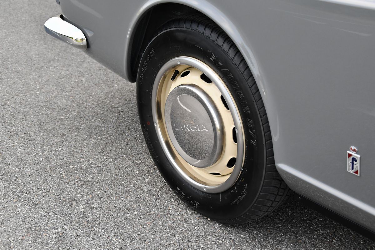 Lancia - Flavia Coupé (pininfarina)