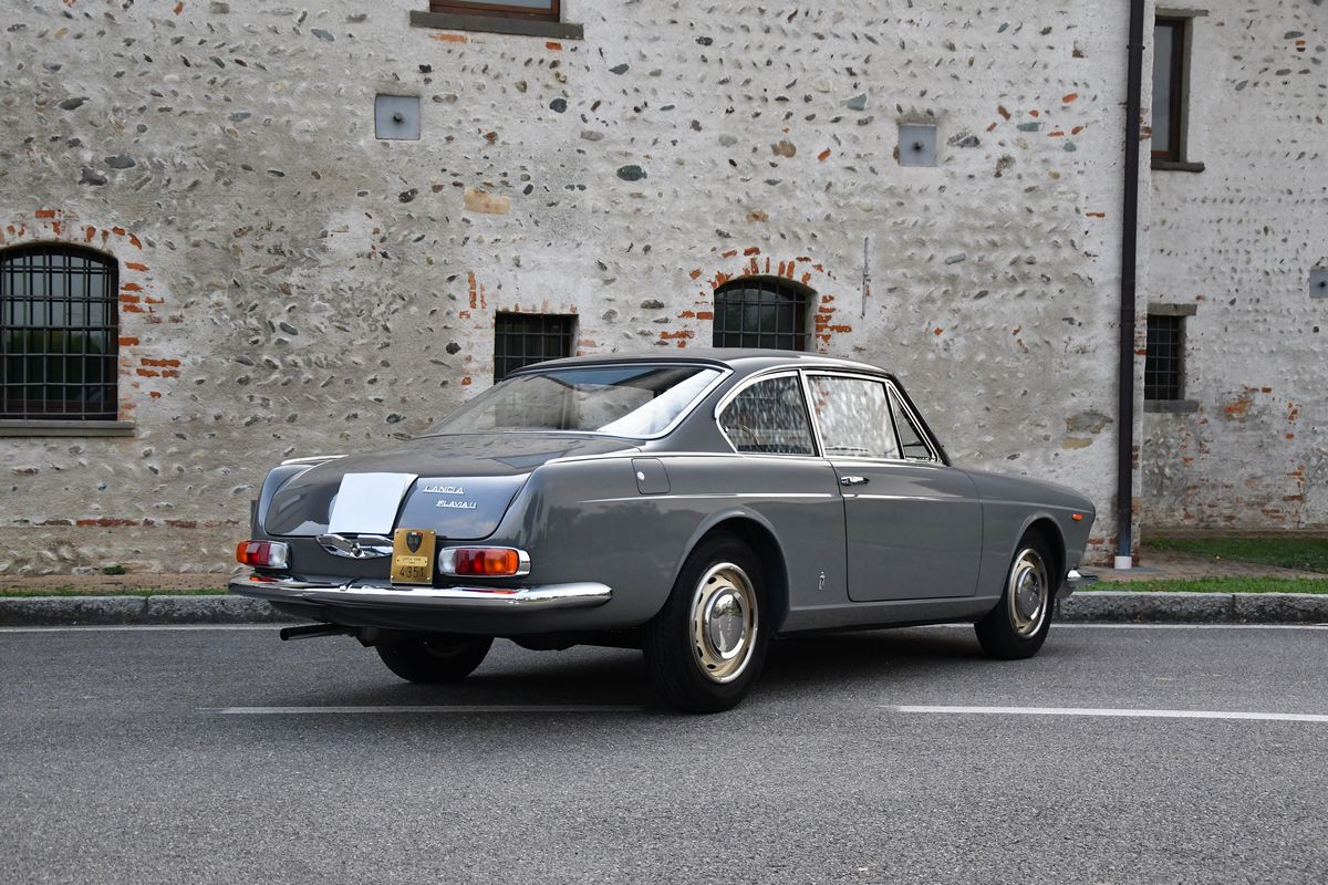 Lancia - Flavia Coupé (pininfarina)