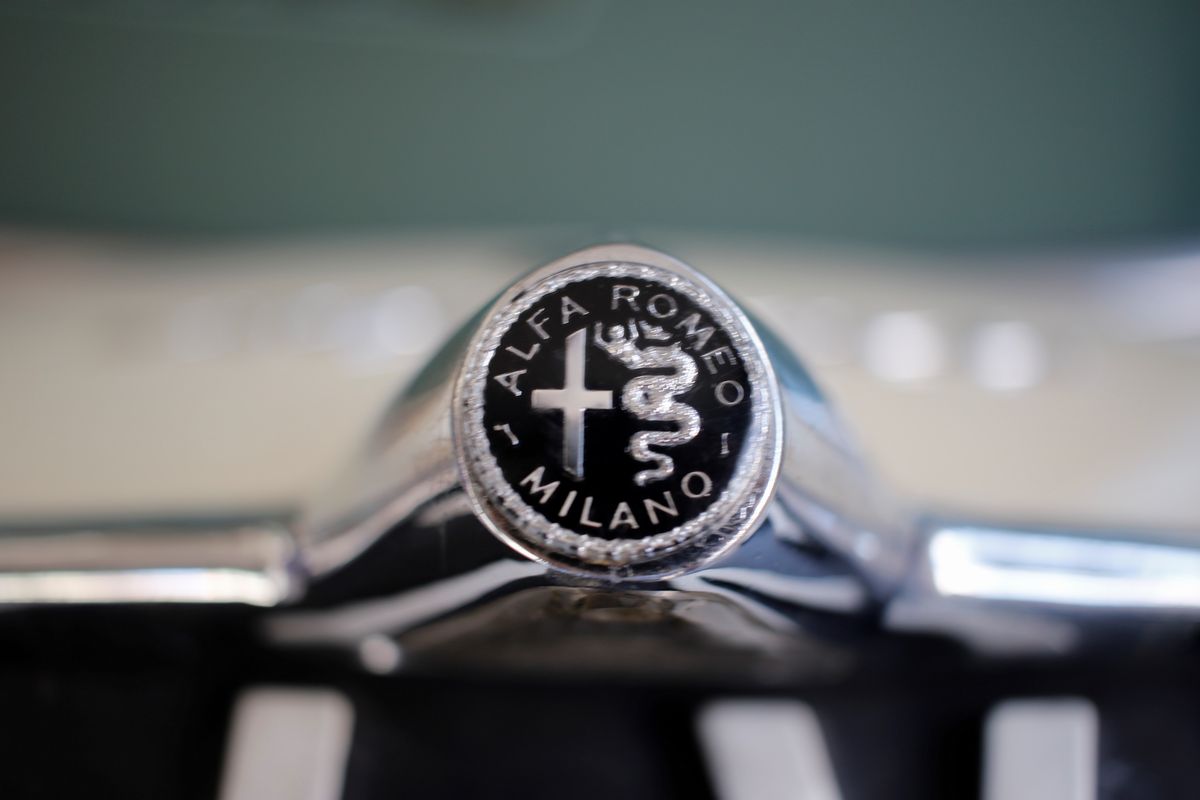 Alfa Romeo - Giulietta Sprint (bertone)