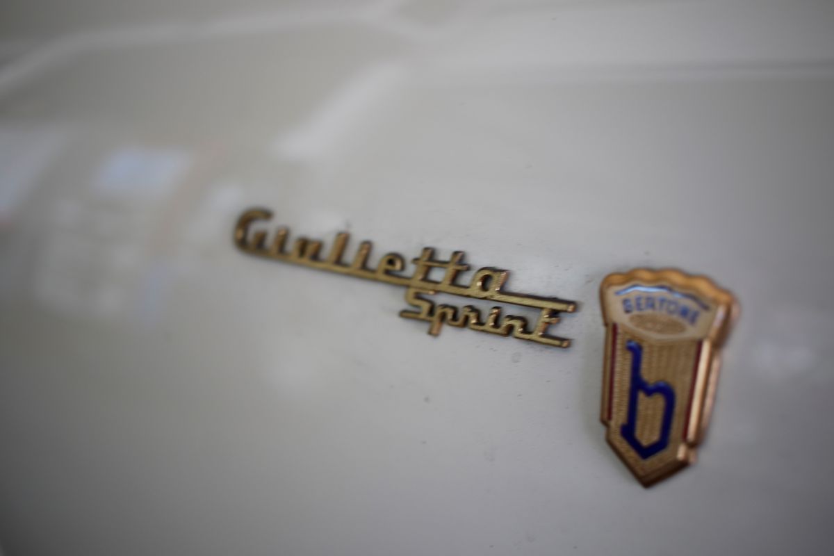 Alfa Romeo - Giulietta Sprint (bertone)