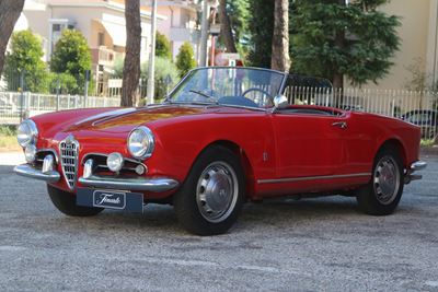 Giulietta Spider Veloce (pinin Farina)