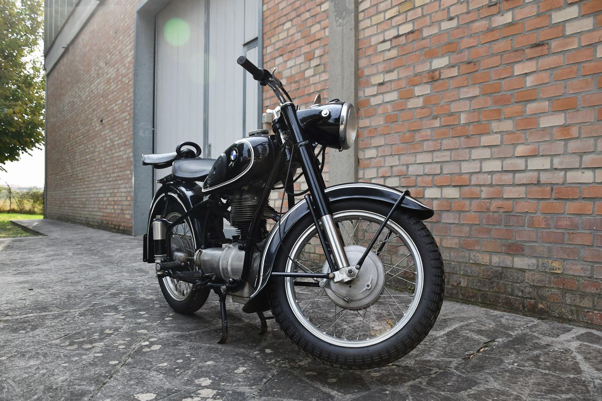Bmw - R25
