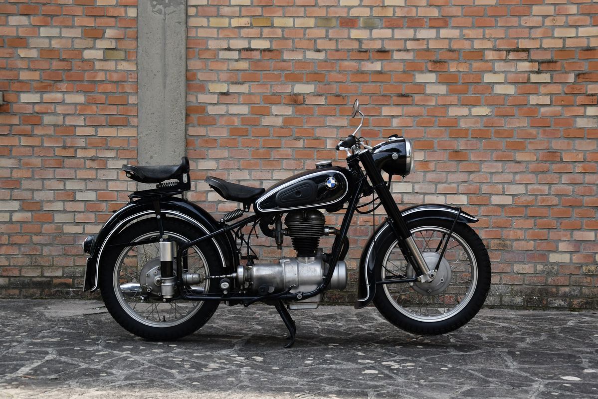 Bmw - R25