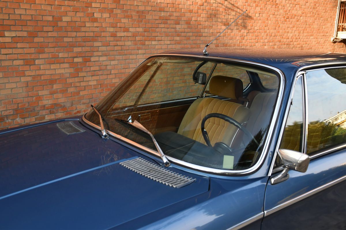 Bmw - 3.0 C.s. (karmann)