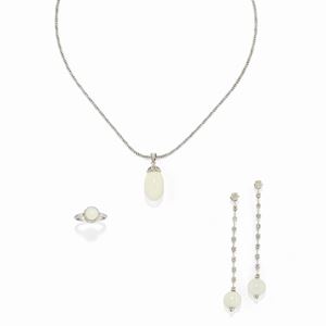  - Parure con perle naturali Clam
