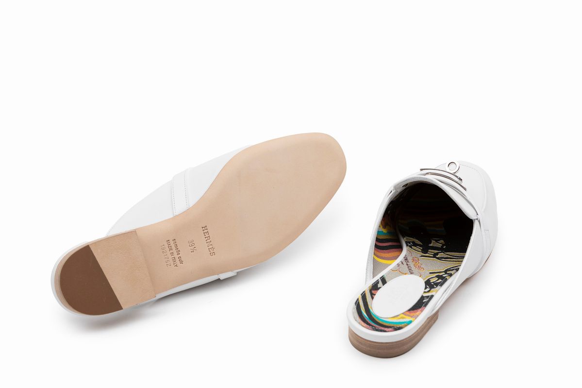 Hermès - Ciabattine OZ, Pelle bianca con fodera Brides de Gala