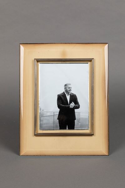 Grande portafoto in vetro molato e ottone