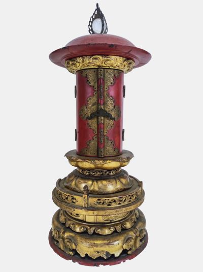 Tempietto in Legno Laccato e Dorato. Giappone, Inizio Secolo XX