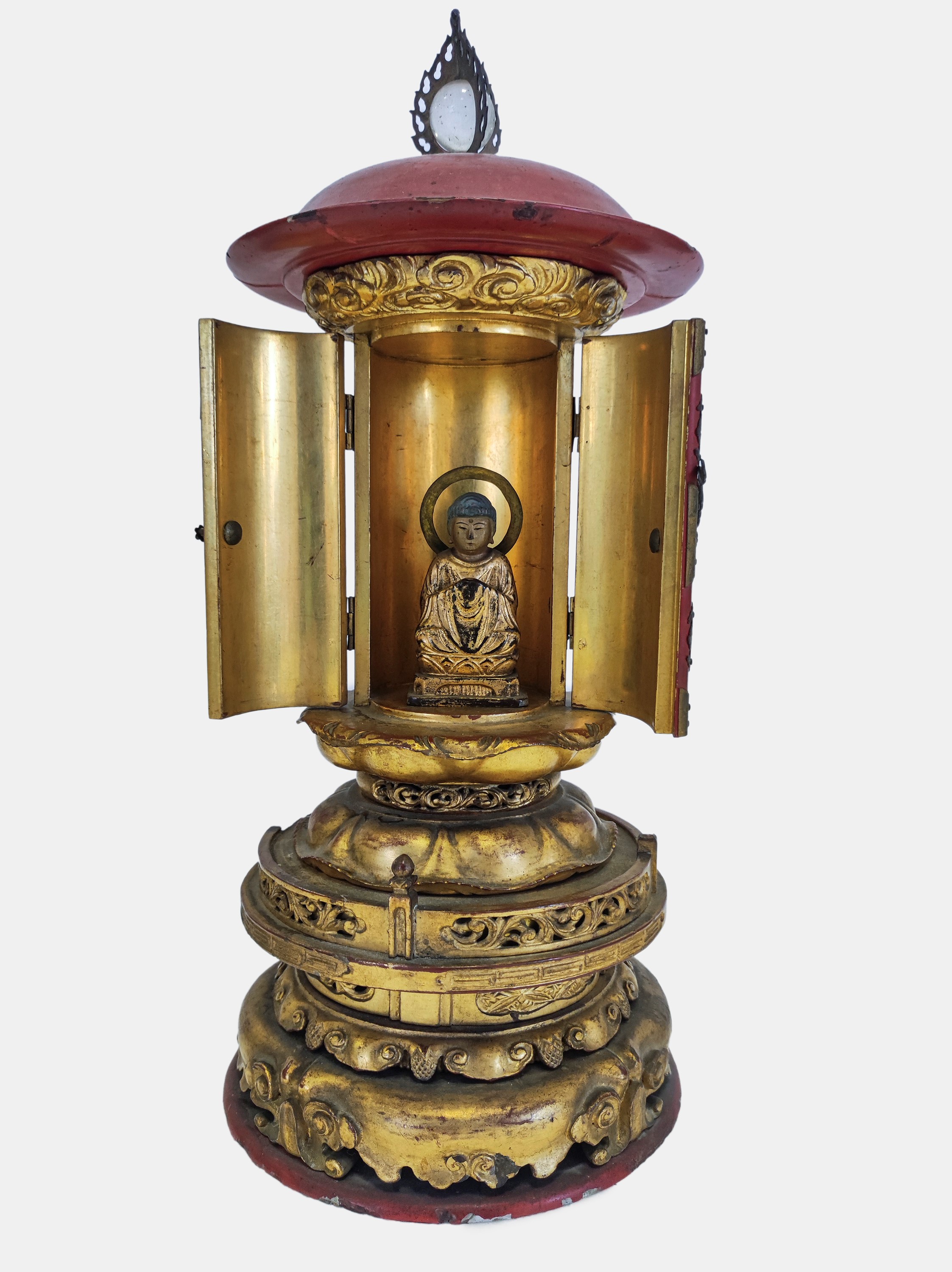 Tempietto in Legno Laccato e Dorato. Giappone, Inizio Secolo XX