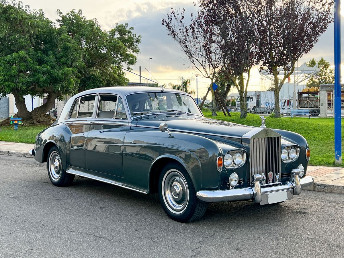 Rolls Royce - Silver Cloud III