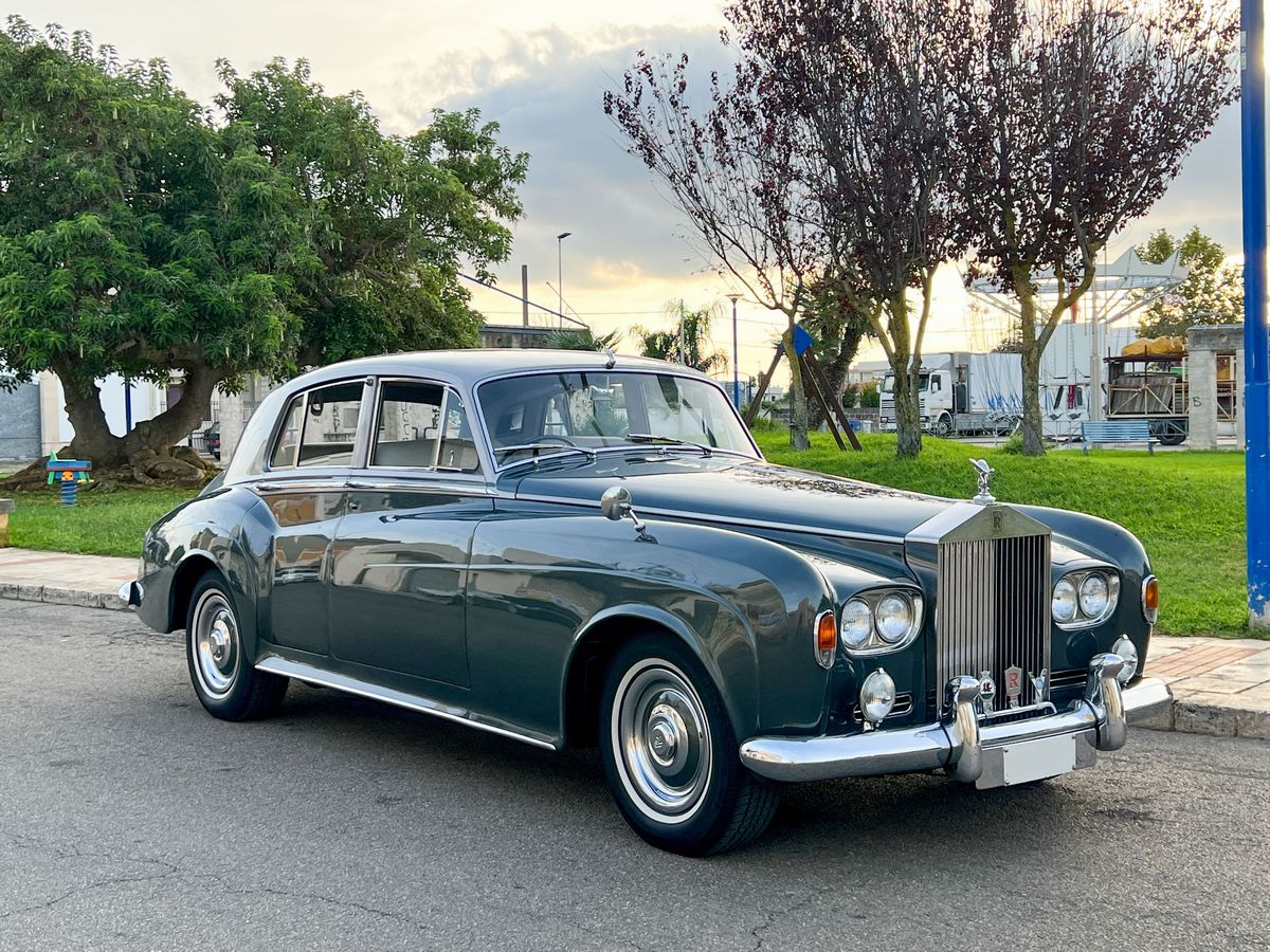 Rolls Royce - Silver Cloud III