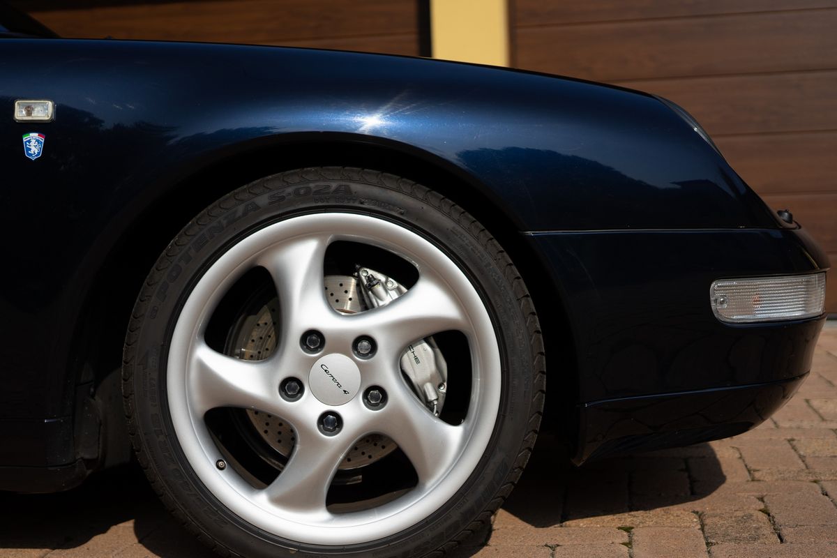 Porsche - 911 Versione 993 4
