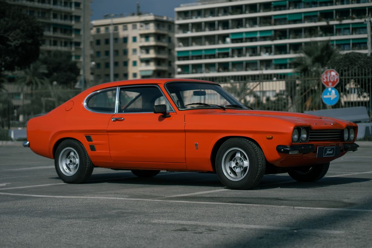 Ford - Capri 3000 Gxl V6