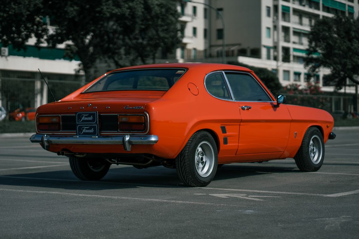 Ford - Capri 3000 Gxl V6