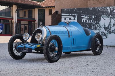 Monza 527
