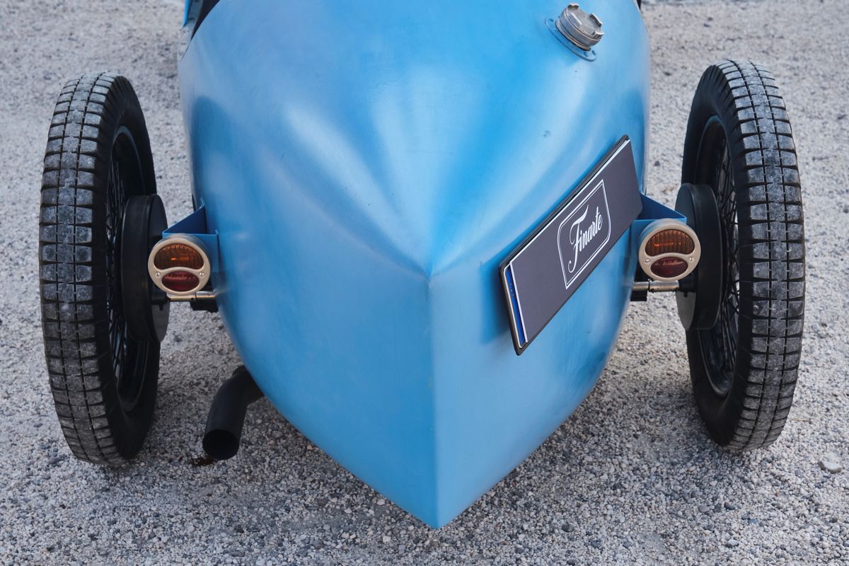 b.n.C. - Monza 527