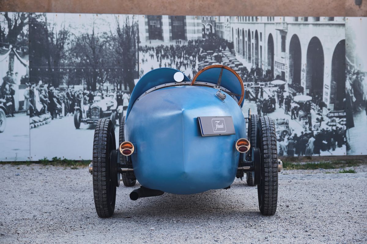 b.n.C. - Monza 527