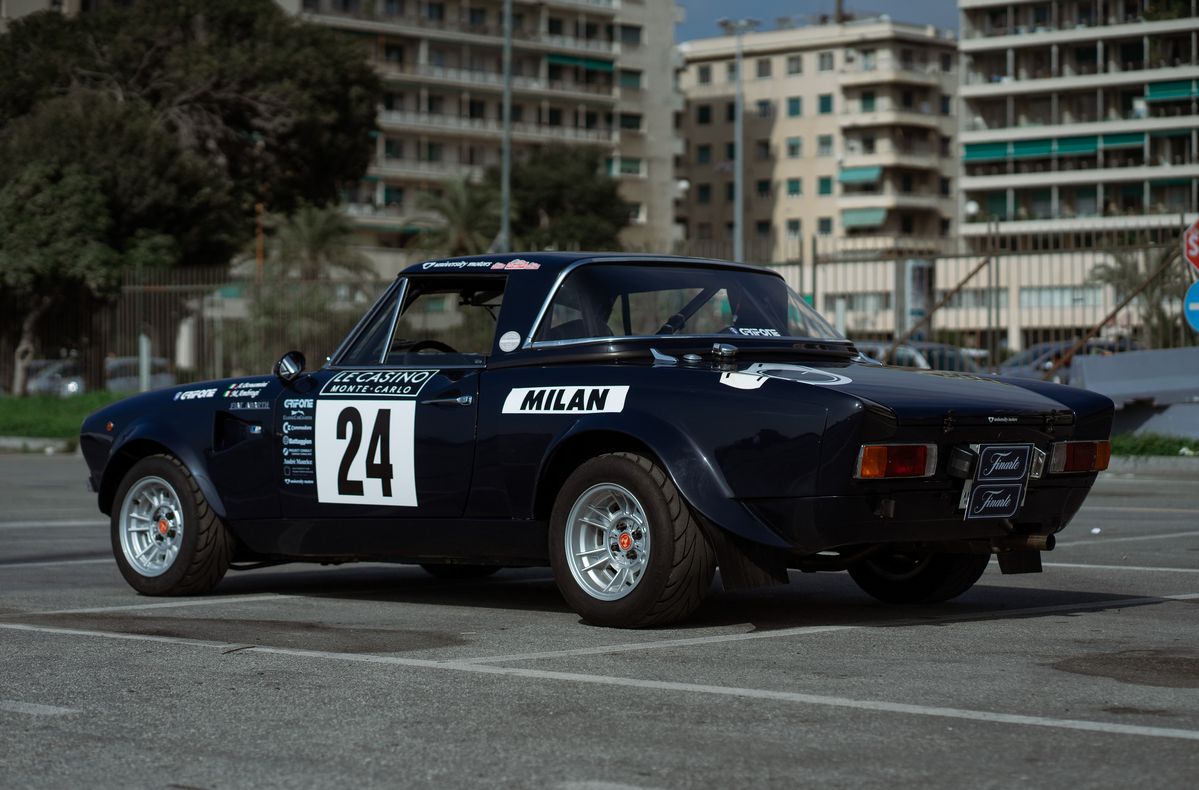 Fiat - 124 Abarth Sport Spyder