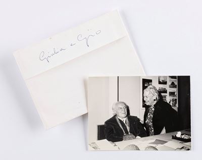 Gio Ponti, Serie di otto stampe vintage in gelatina ai sali d'argento con autografo