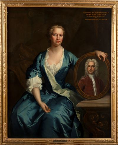 Scuola inglese, XVIII secolo, Ritratto di Lady Frederick con il dipinto di Sir Thomas Frederick, ...