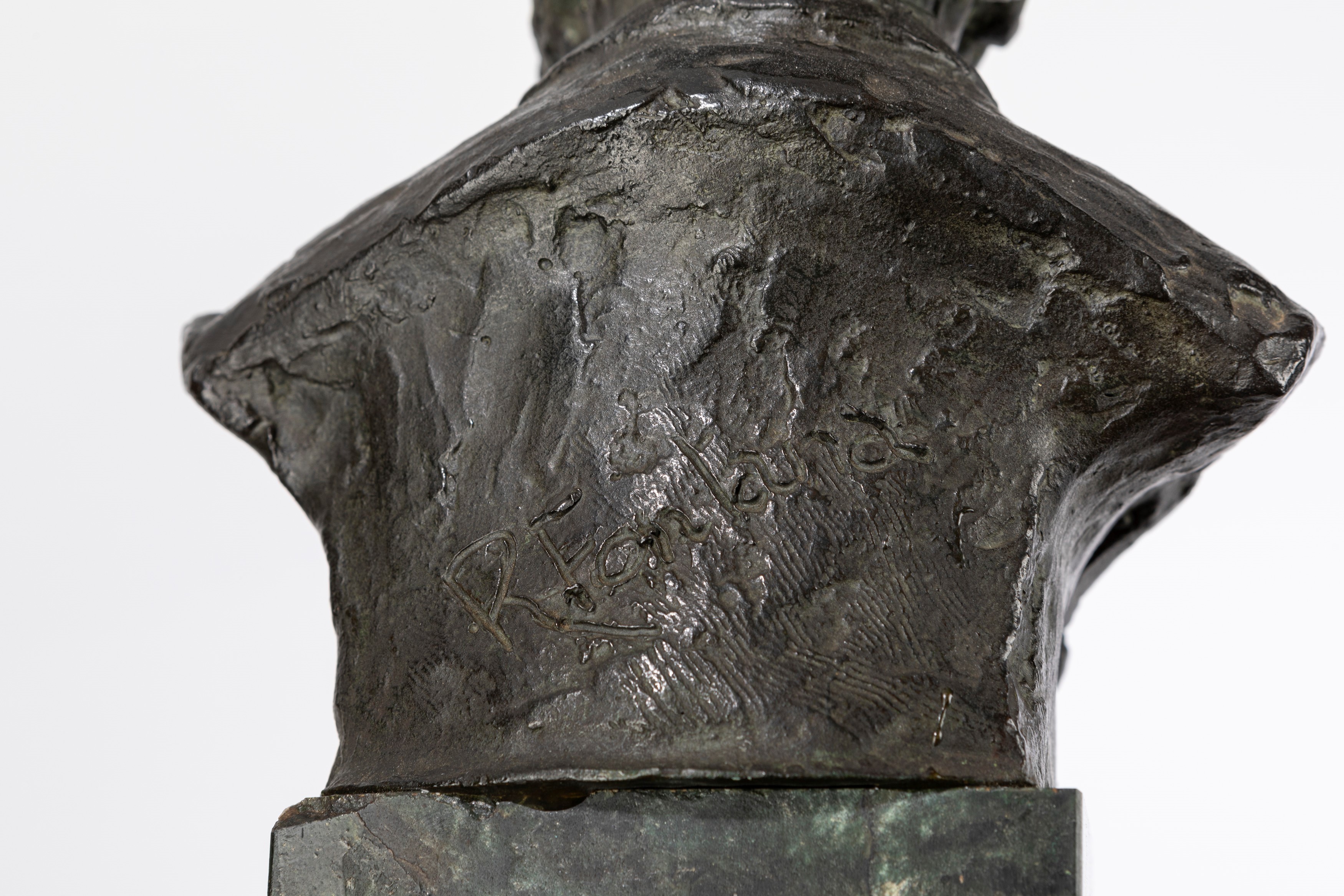 Roberto Fontana - Busto di Giuseppe Verdi, scultura in bronzo su base in marmo