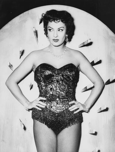 Yvonne Sanson, stampa vintage alla gelatina ai sali d'argento
