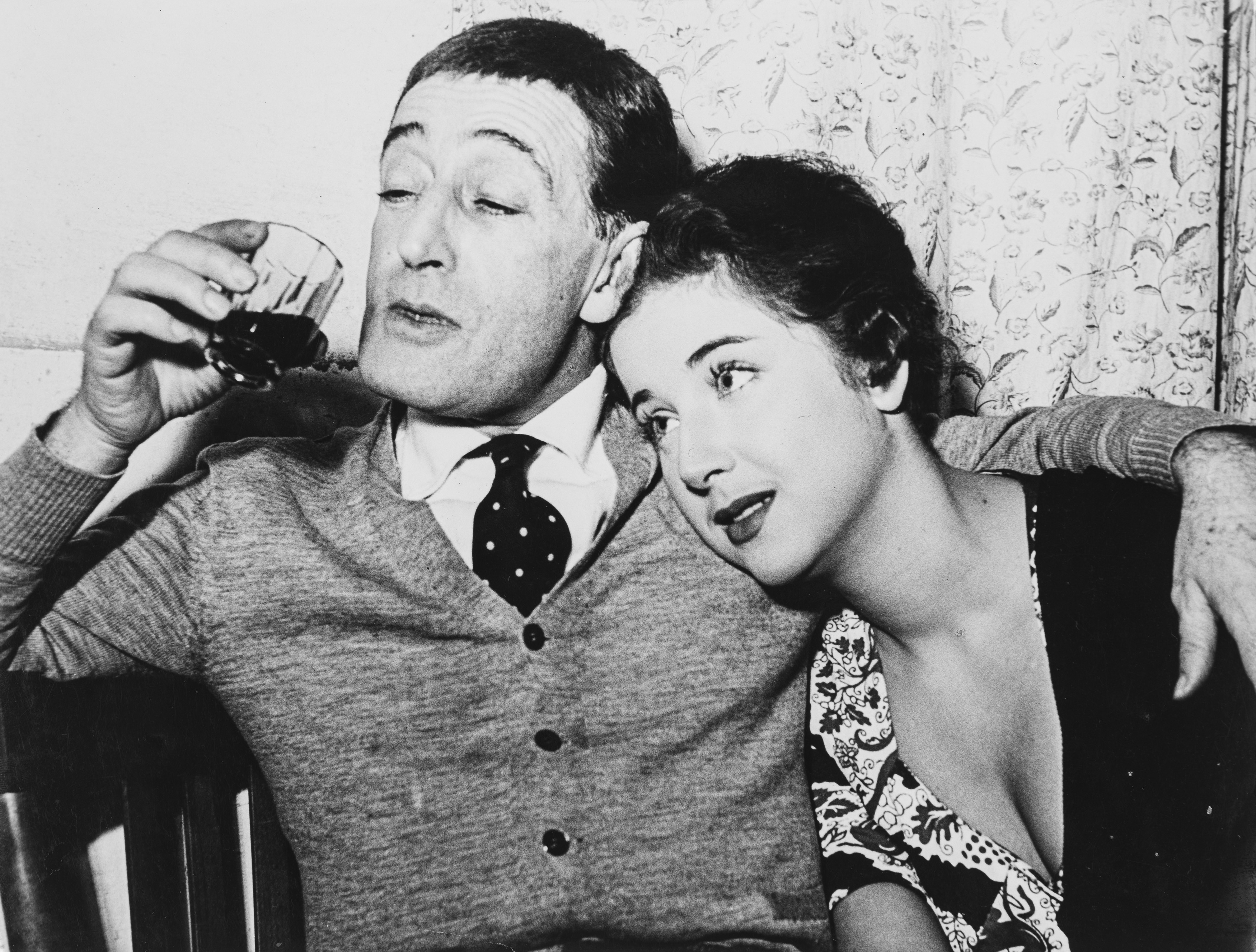 Ivo Meldolesi - Totò e Franca Faldini in 'Dov’è la libertà', 1954, due stampe vintage alla gelati...