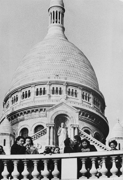Sunday At Sacré Couer, Montmartre, Paris