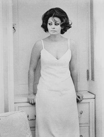 Charlie Chaplin, Sophia Loren in 'La contessa di Hong Kong', stampa vintage alla gelatina ai sali...