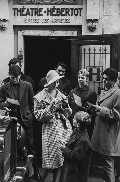 Senza titolo (Théatre Hébertot), stampa vintage alla gelatina ai sali d'argento