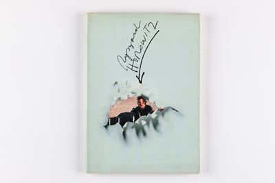 Volume edito da M.M. Art Books, INC