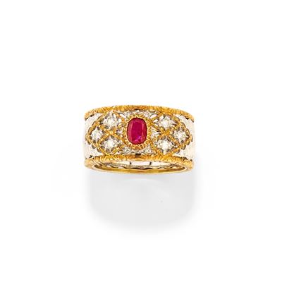Anello con Rubino