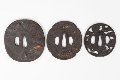 Tre Tsuba in Ferro, Giappone Periodo Edo (1603-1868)