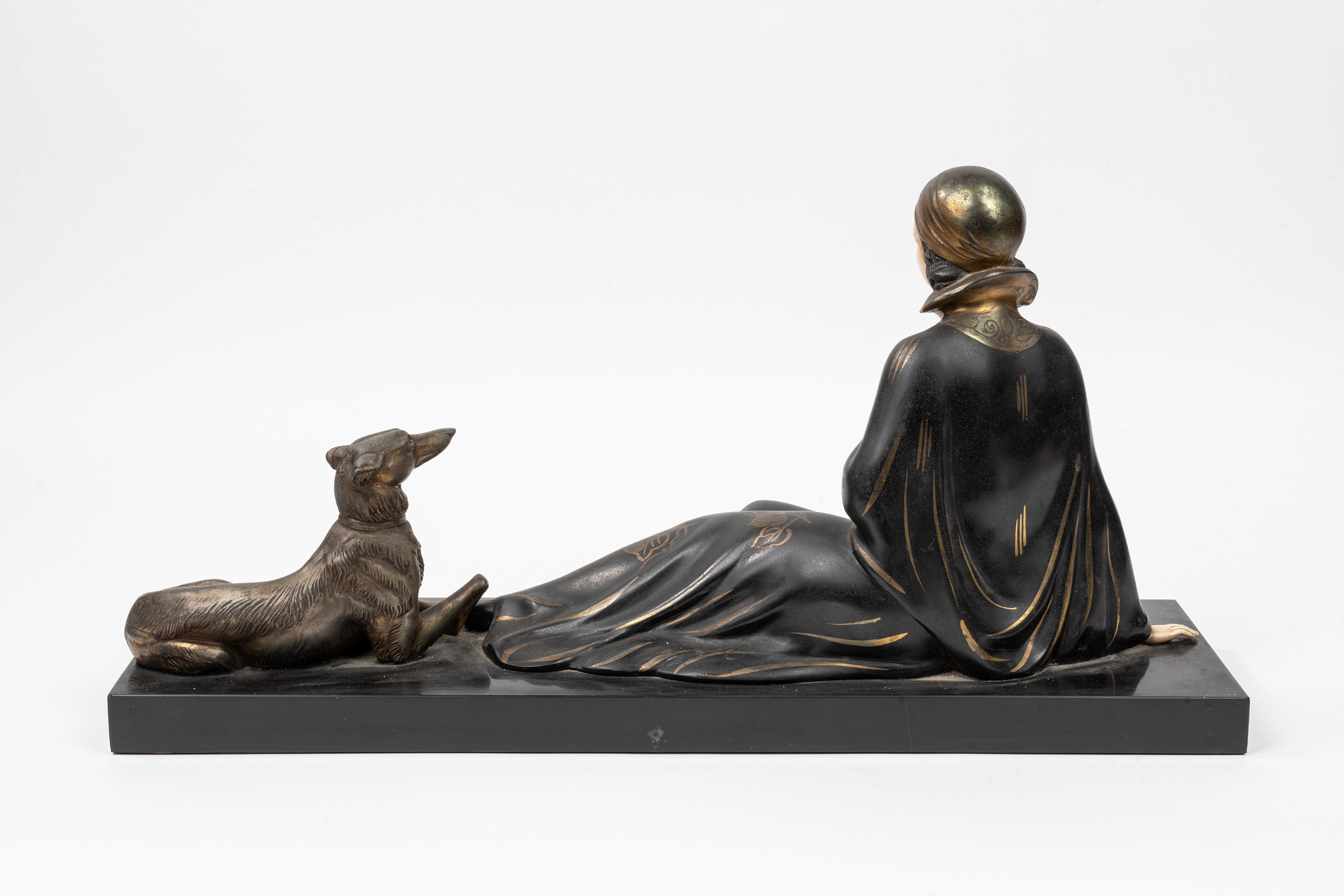 Scultura in Antimonio e Avoriolina Raffigurante Giovane Donna con Levriero, Inizi Secolo XX