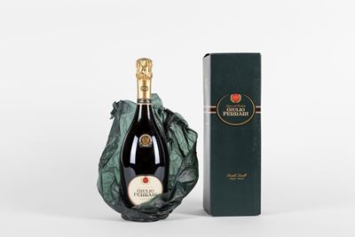 Fratelli Lunelli, Giulio Ferrari Riserva del Fondatore, Metodo Classico, Trento DOC, 2000 (1 BT)
