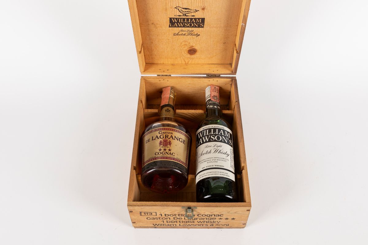 Francia - Gaston de Lagrange Cognac e William Lawson's Scotch Whisky, confezioni da collezione