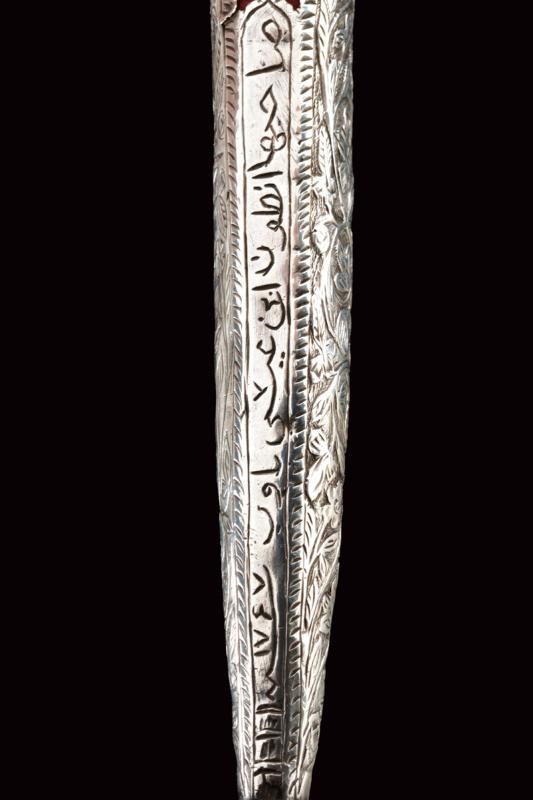 Bel Coltello con Fornimenti in Argento - Indopersia