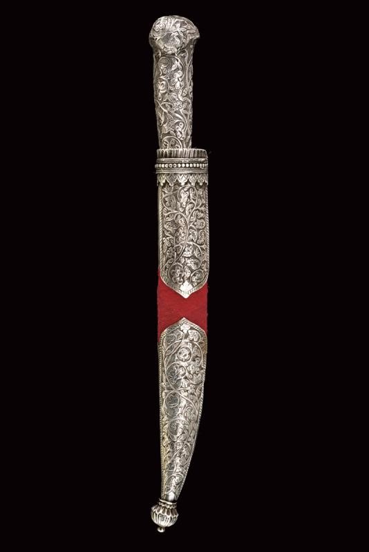Bel Coltello con Fornimenti in Argento - Indopersia
