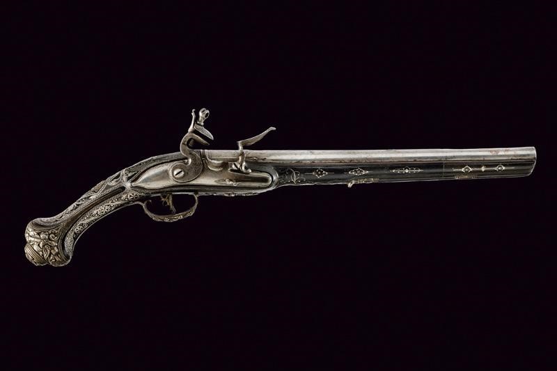Pistola a Pietra Focaia con Bellissime Decorazioni in Argento - Turchia