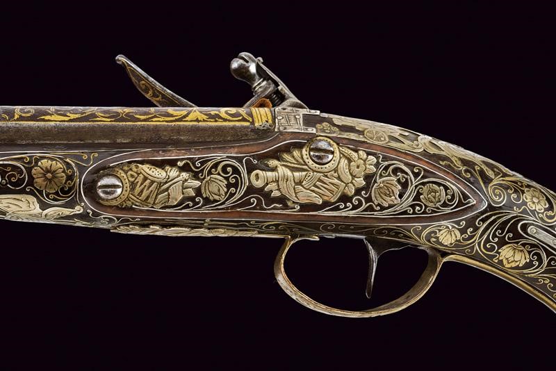 Bellissimo Paio di Pistole a Pietra Focaia con Fornimenti in Argento - Turchia