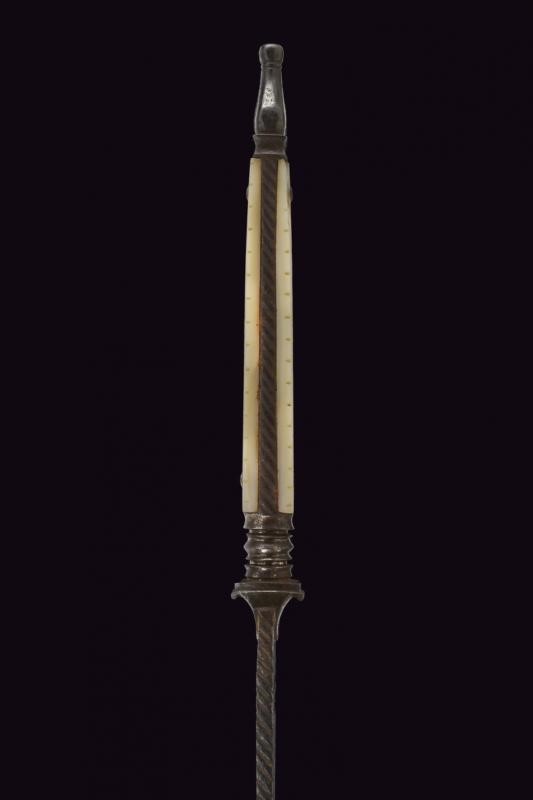 Raffinato Coltello Inciso - Campobasso
