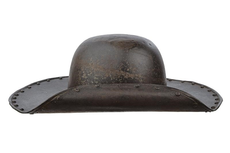 Raro e Importante Cappello di Ferro - Francia
