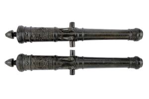A beautiful and very rare pair of cannons with coat of arms - Germany