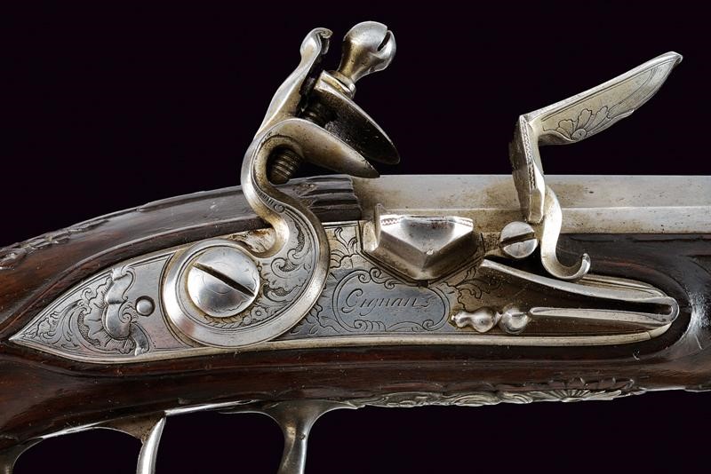 Bellissimo Paio di Pistole a Pietra Focaia con Fornimenti in Argento di Gignau - Francia