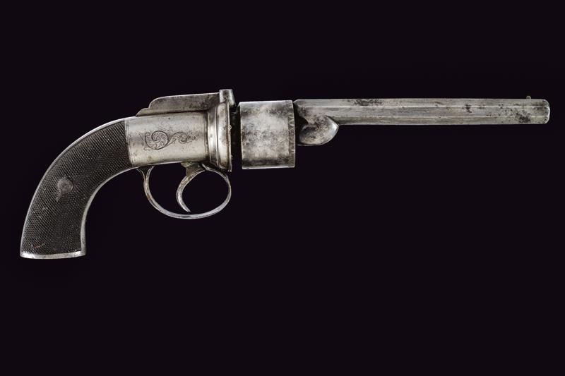 Raro Revolver di Transizione a Luminello - Inghilterra