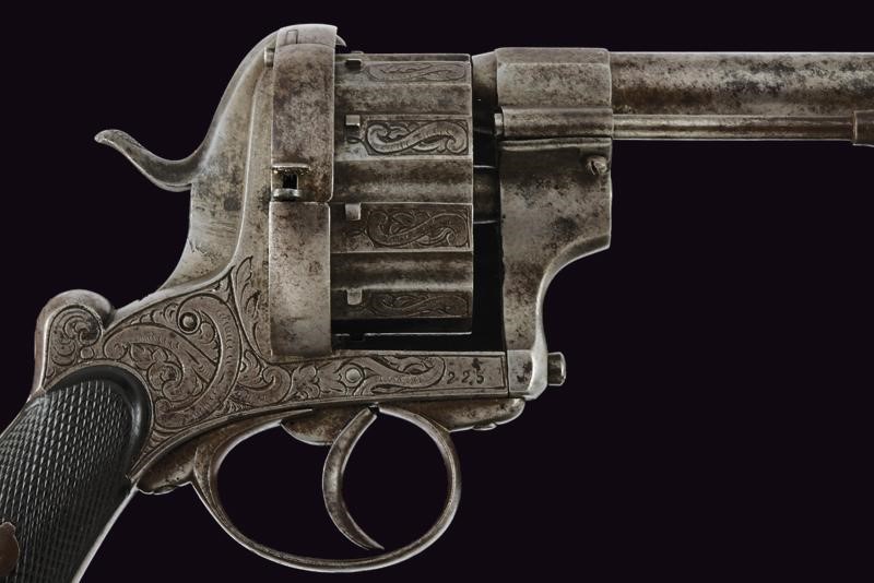 Bel Revolver a Spillo a Dieci Colpi - Francia