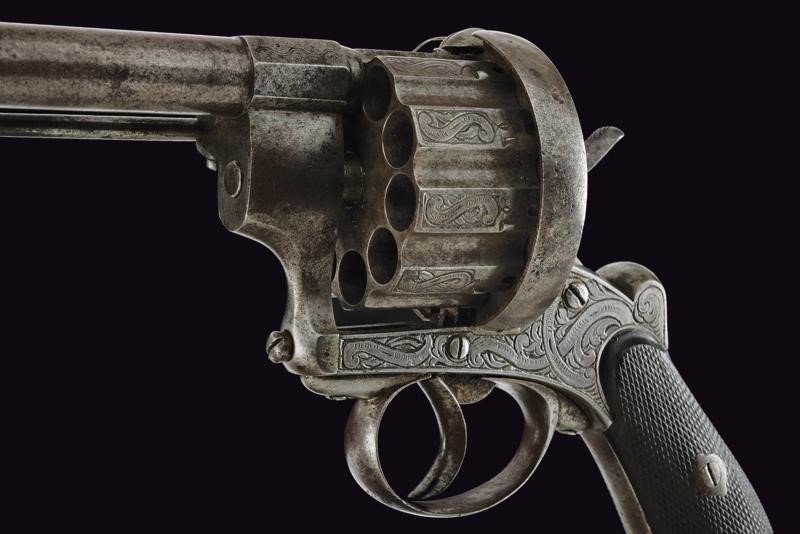 Bel Revolver a Spillo a Dieci Colpi - Francia