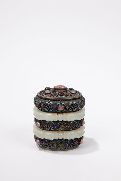 Scatola in argento e giada, Cina, dinastia Qing, XIX secolo