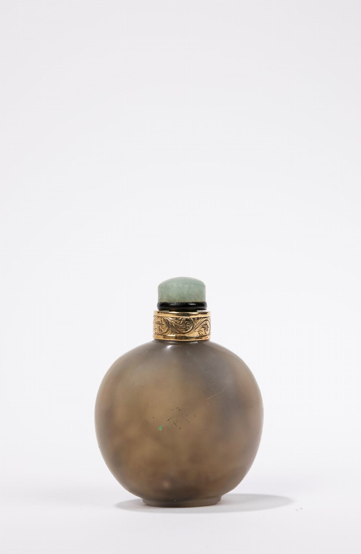 Snuff Bottle in Agata e Oro, Cina, Dinastia Qing, XIX secolo